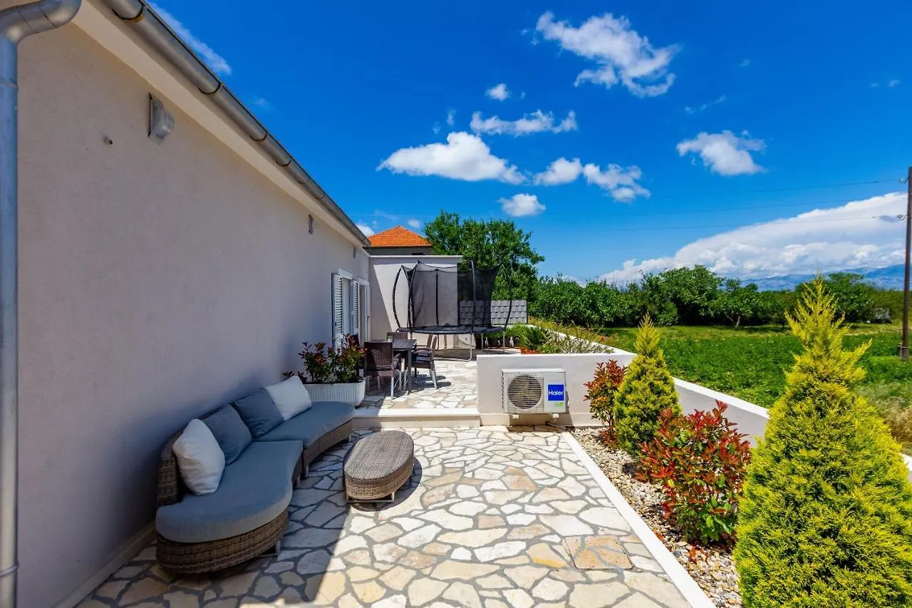 Kristina Holiday Home With Private Swimmingpool Visocane 0*,  Croatia