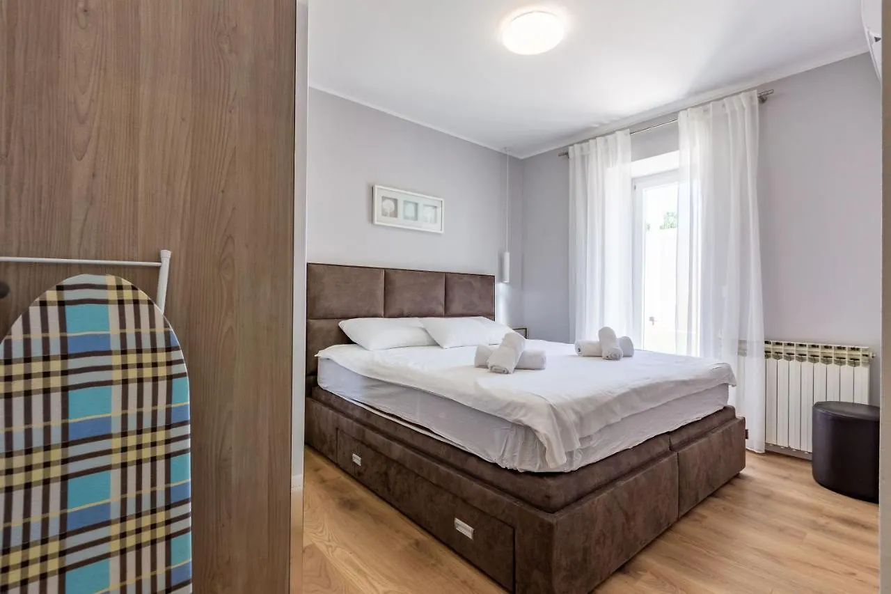 Kristina Holiday Home With Private Swimmingpool Visocane Croatia
